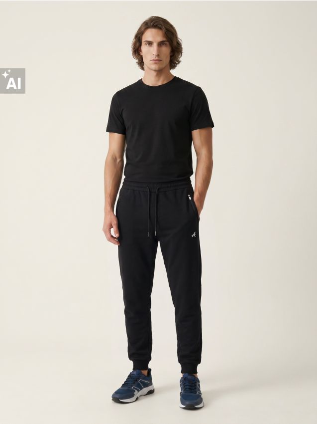Sinsay - Pantaloni de trening regular jogger - negru