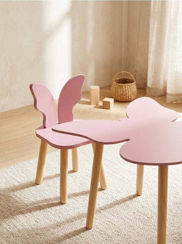Set tavolino e sedia a forma di farfalla - rosa pastello