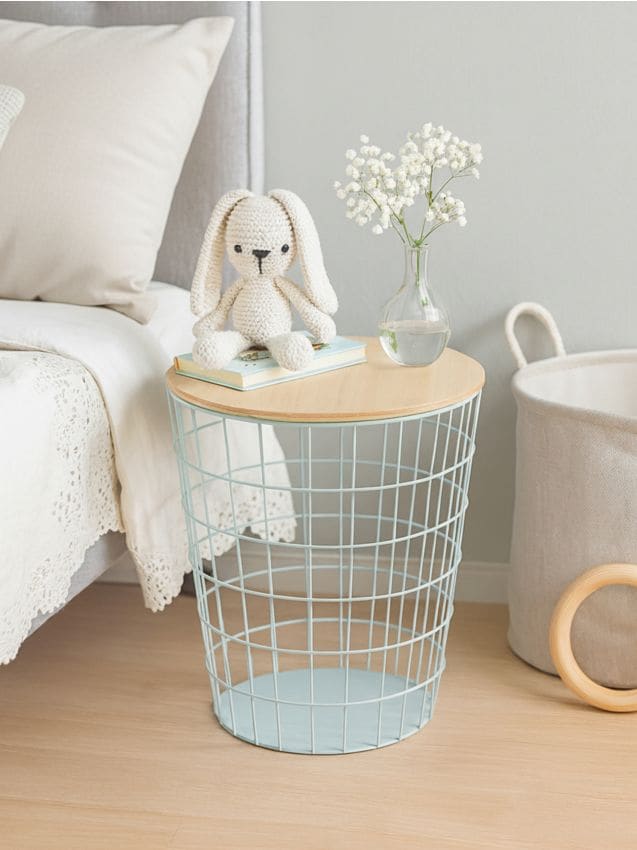 Sinsay - Kovový stolík s úložnou funkciou - bledozelená