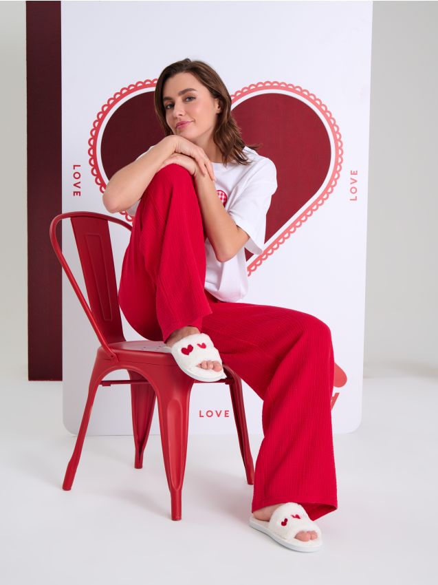 Sinsay - Papuče s umelým kožuchom - krémová