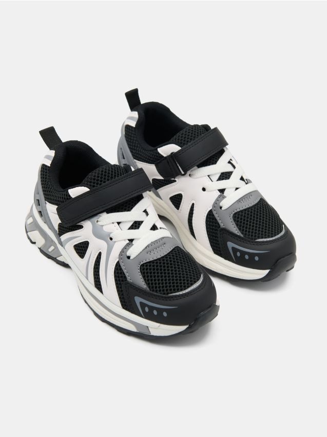 Sinsay - Pantofi sport cu prindere cu scai - gri-închis