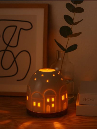 Portacandela natalizio con motivo a forma di casa