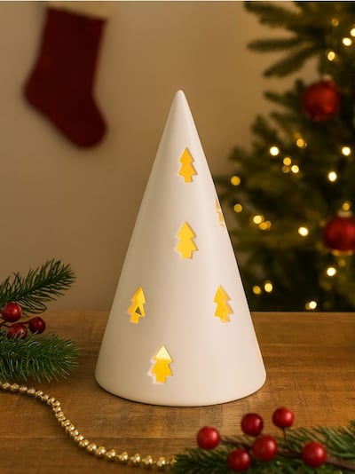 Svícen ve tvaru stromečku