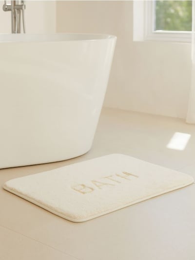 Prostirka za kupatilo s natpisom BATH