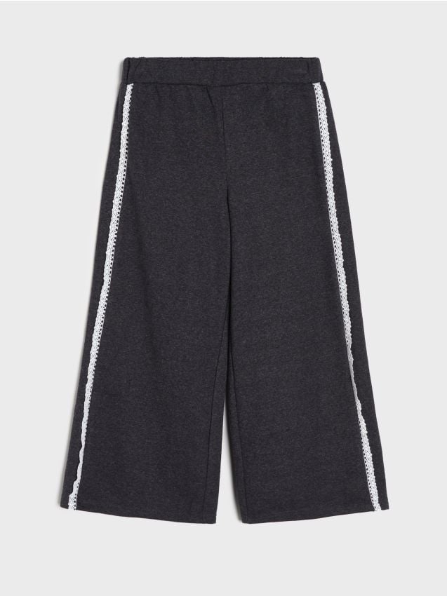 Sinsay - Spodnie dresowe wide leg z ozdobną koronką - szary