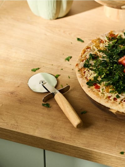 Cuțit pentru pizza