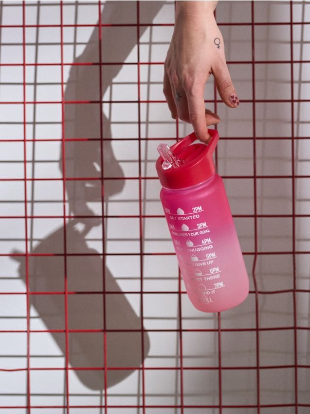 Sinsay - Fľaša s motivačnou mierkou - červená