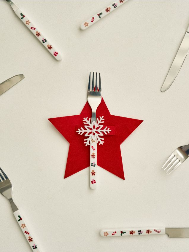 Sinsay - Sada puzdier na príbory v tvare hviezdy s vianočným motívom, 4 ks - červená