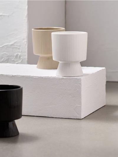 Dekoratiivne lillepoti ümbris