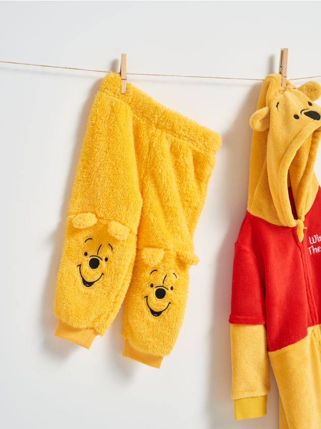 Sinsay - Pantaloni Winnie the Pooh - galben-muștar