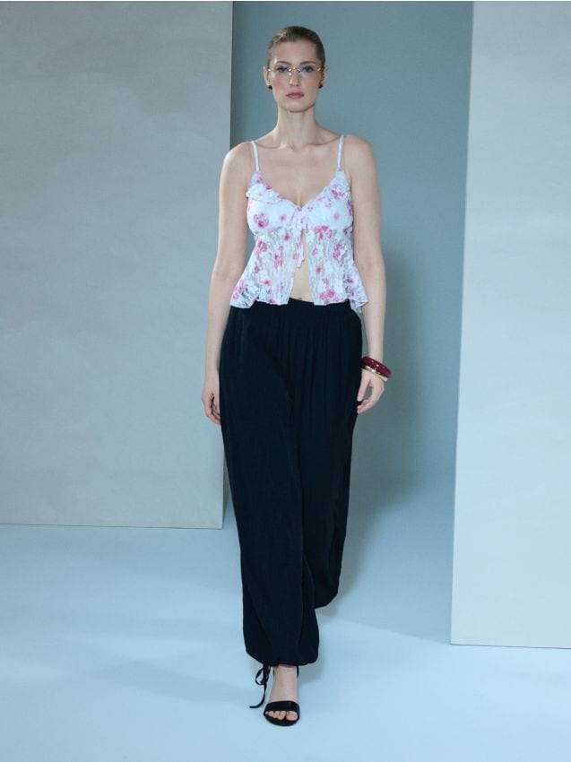 Sinsay - Top cu bretele cu dantelă decorativă cu motiv floral - roz