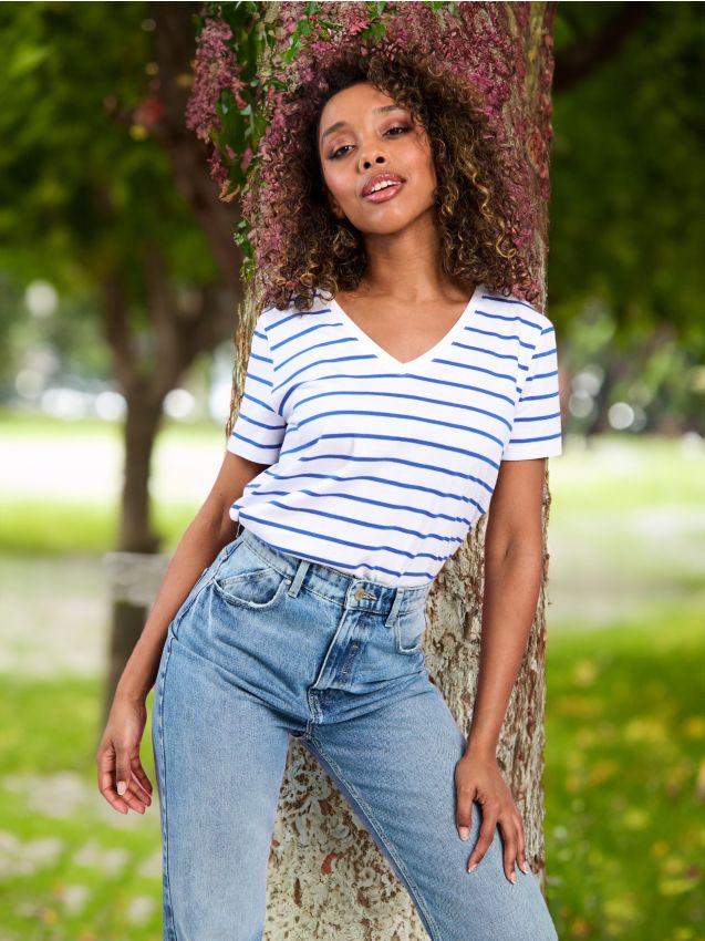 Sinsay - Tricou din bumbac cu decolteu în V - bleumarin