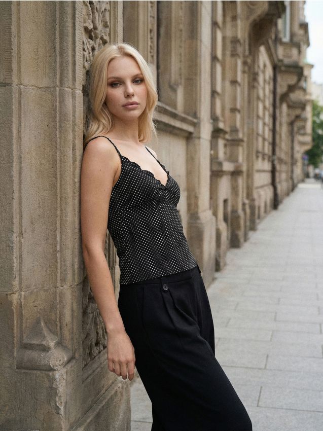 Sinsay - Top din bumbac cu bretele subțiri cu model cu buline - multicolor