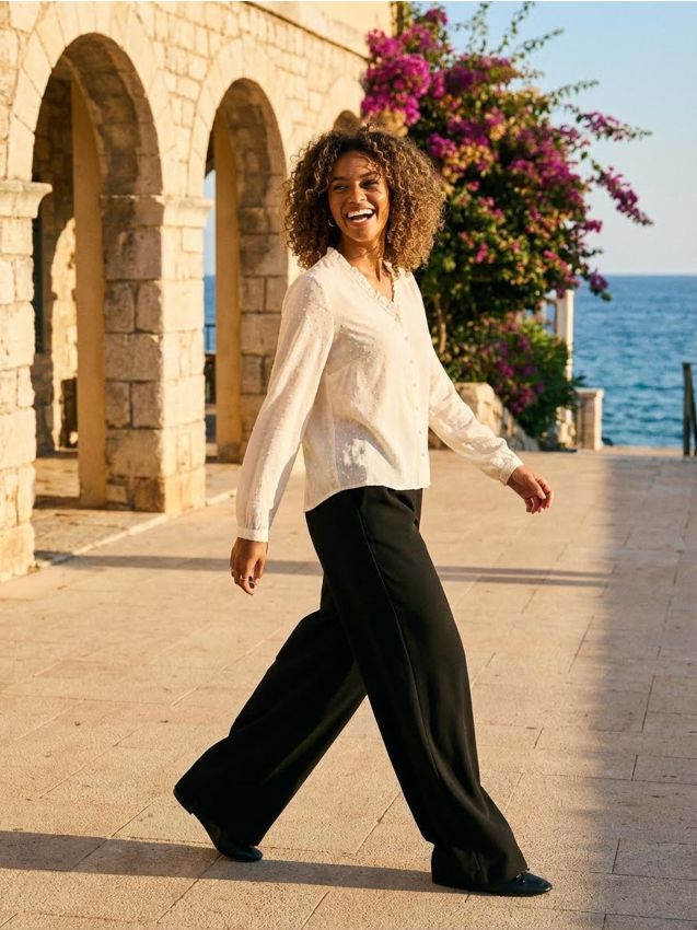 Sinsay - Spodnie wide leg z kieszeniami - czarny