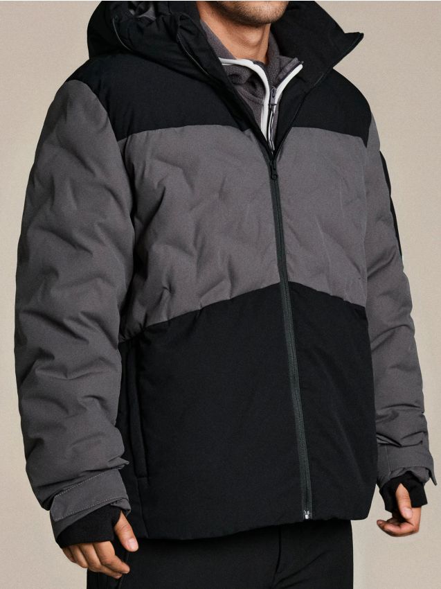 Sinsay - Prešívaná puffer bunda s kapucňou - čierna