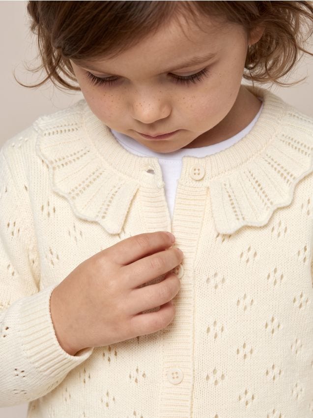 Sinsay - Cardigan ajurat cu guler decorativ - crem