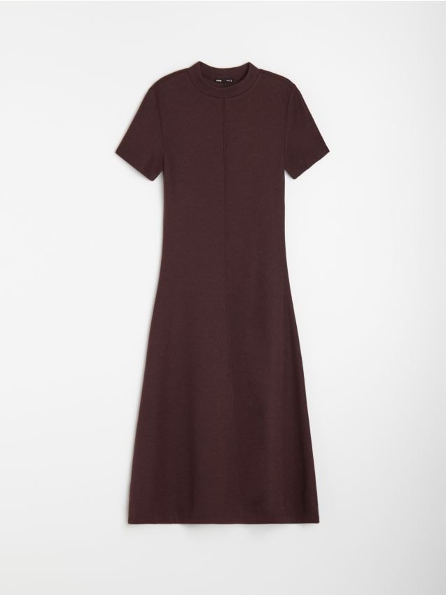 Sinsay - Rochie midi tricotată cu guler înalt - maro-închis