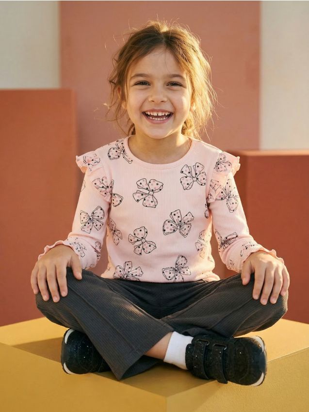 Sinsay - Tricou din tricot striat - roz