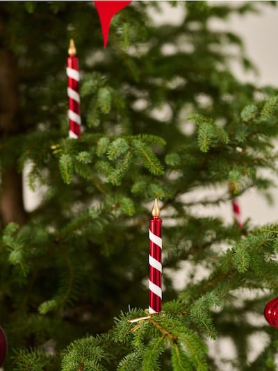 Χριστουγεννιάτικες κεριά σε χρυσές βάσεις 4 τεμάχια