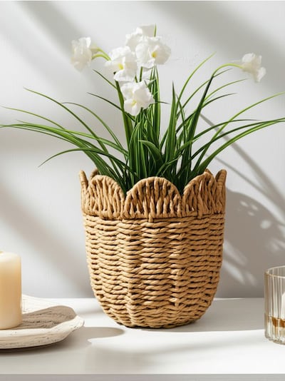 Плетена саксија