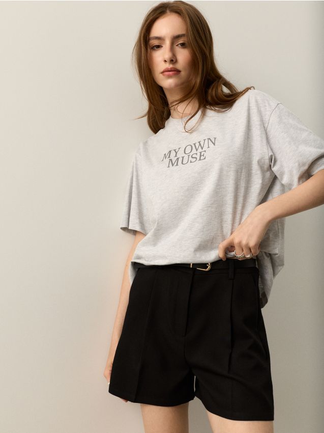 Sinsay - Tricou din bumbac cu inscripție - gri deschis