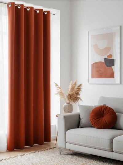 Zaciemniająca zasłona na przelotkach