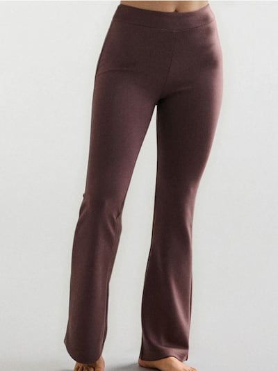 Rozšířené kalhoty z látky scuba Gym Hard