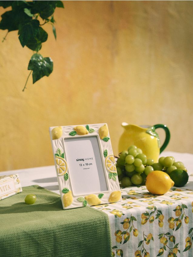 Sinsay - Ramă foto cu motiv de lămâi - multicolor