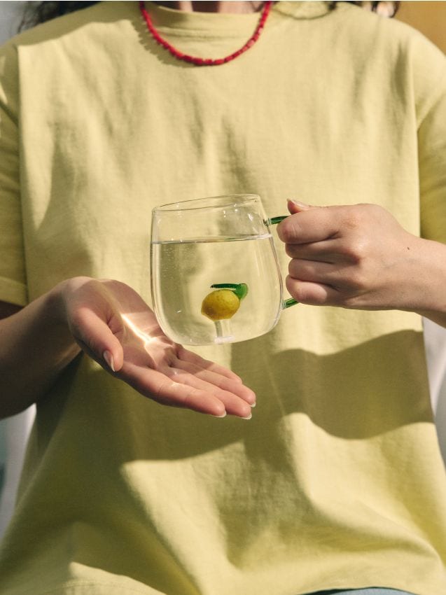 Sinsay - Cană din sticlă cu lămâie - multicolor