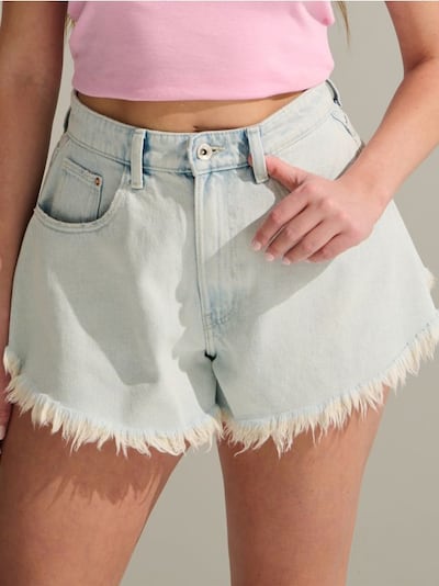 Szorty jeansowe o luźnym kroju high waist