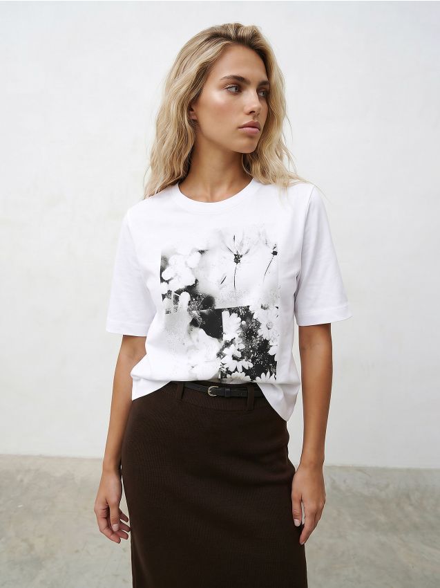 Sinsay - Tricou din bumbac cu model floral - crem