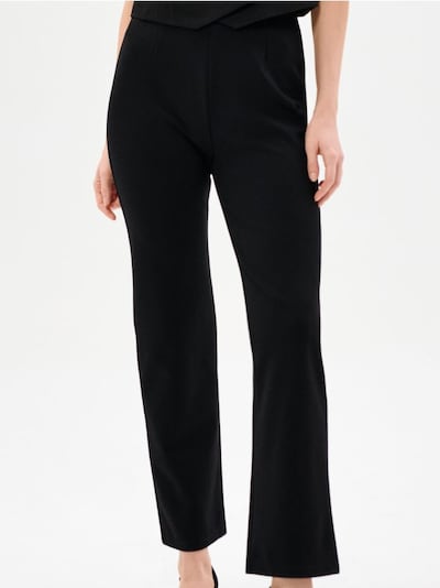 Панталон с прав крачол от плат roma