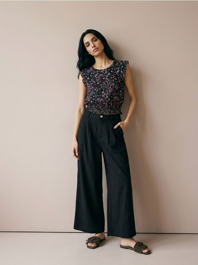 Blusa in viscosa con stampa floreale e volant - multicolor