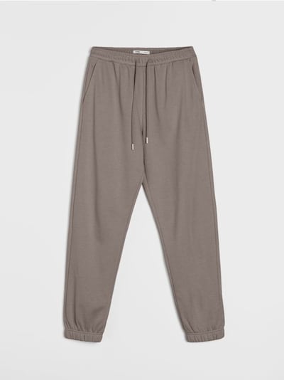 Дресови джогери от тери