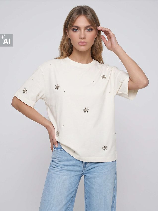 Sinsay - Tricou cu amestec de viscoză și aplicații tip bijuterie - crem