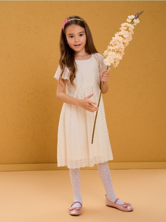 Sinsay - Sukienka bombka z haftowanym wzorem - kremowy