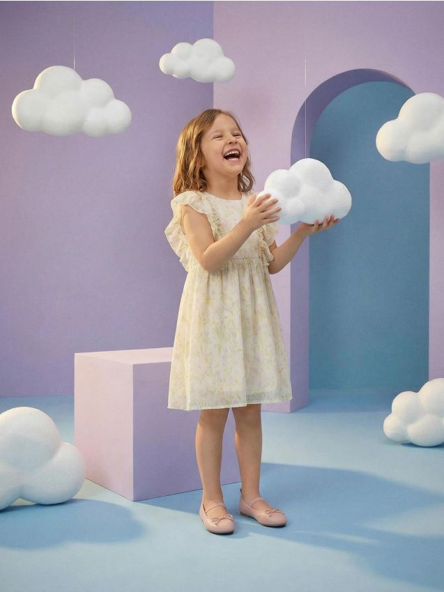 Sinsay - Tiulowa sukienka babydoll ze wzorem kwiatowym - wielobarwny