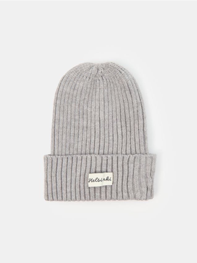 Sinsay - Čiapka beanie z prúžkovaného úpletu - svetlošedá