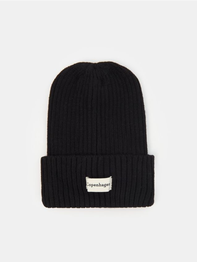 Sinsay - Čiapka beanie z prúžkovaného úpletu - čierna