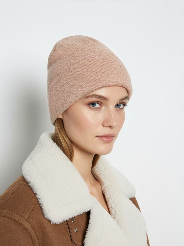 Sinsay - Beanie Čiapka s Viskózou - béžová