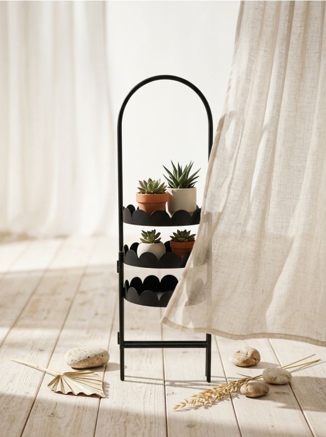 Sinsay - Suport reglabil pentru flori din fier, cu trei niveluri și margine decorativă - negru