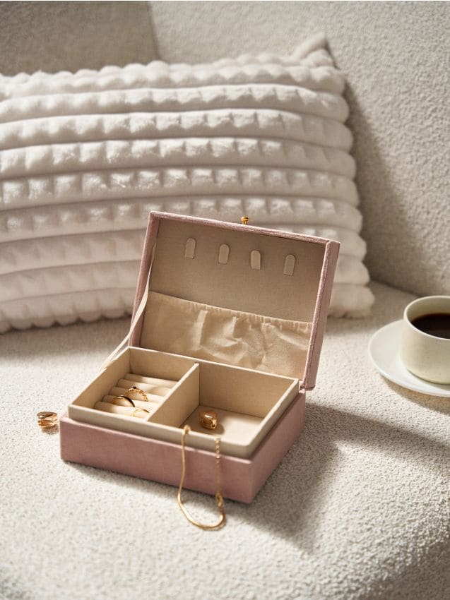 Sinsay - Organizator pentru bijuterii - roz