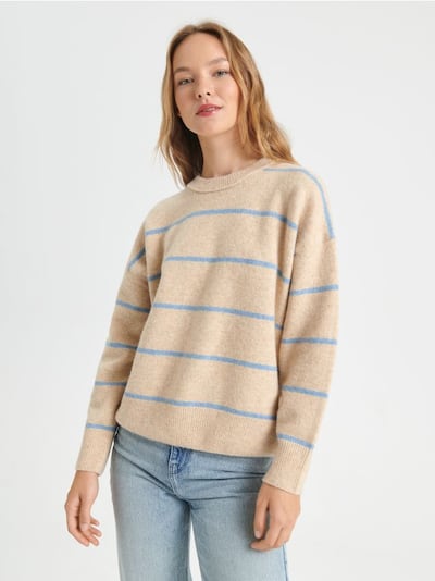 Sweter z domieszką wełny