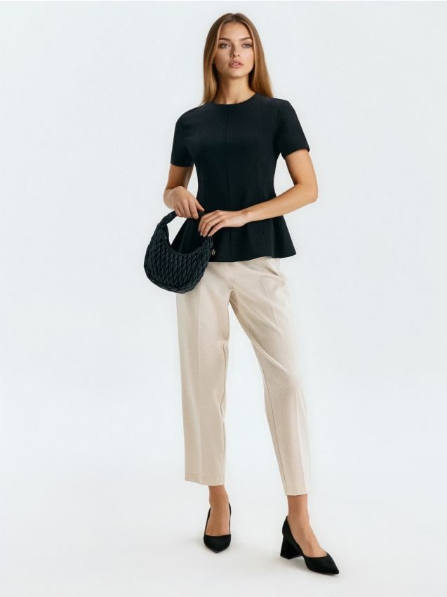 Sinsay - Pantaloni țigaretă - nude