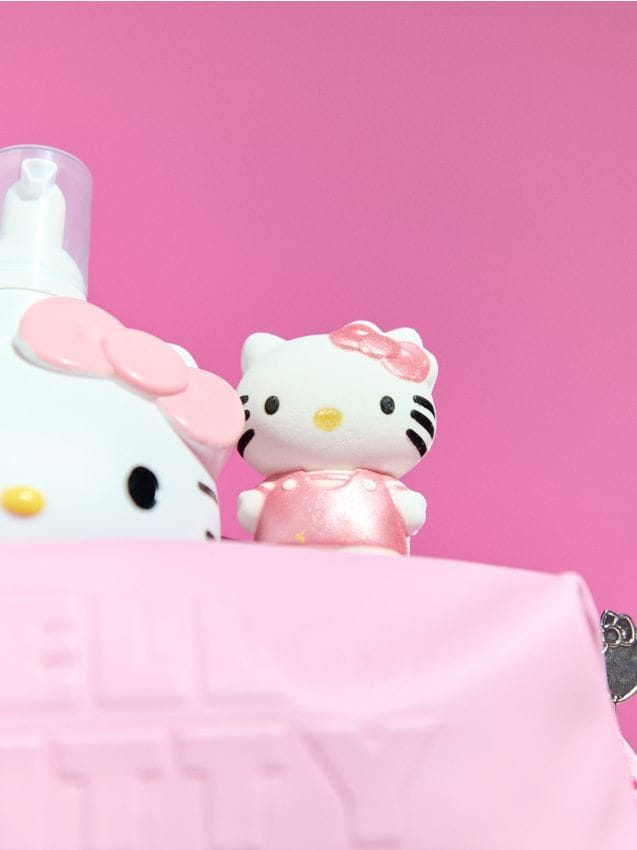 Sinsay - Bomba de Baie cu Aromă de Ciocolată Hello Kitty - roz