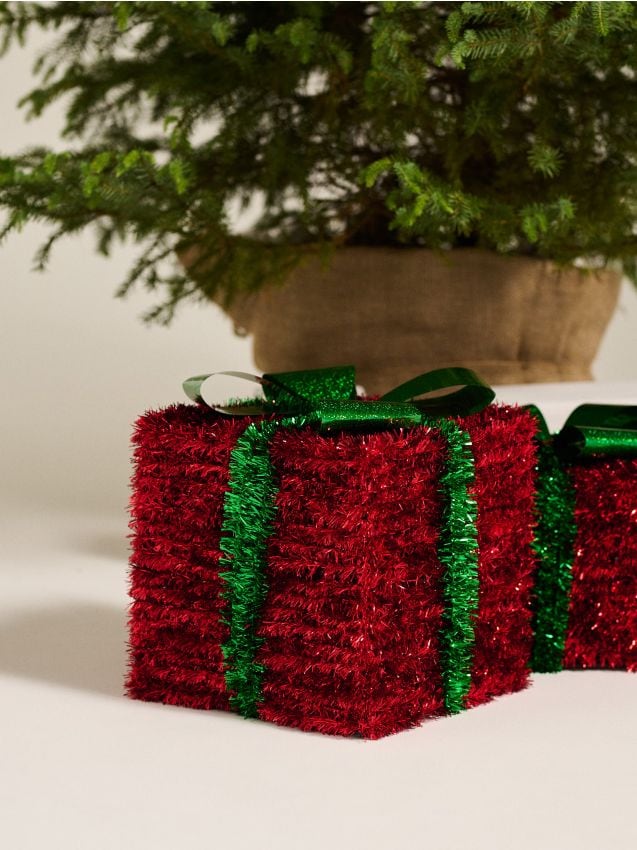 Decorazione natalizia a forma di regalo - rosso