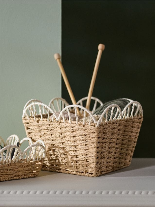 Cesto intrecciato per la conservazione - beige