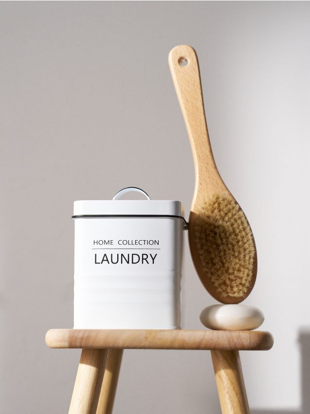 Sinsay - Recipient metalic pentru detergenți de rufe cu capac și mâner - alb