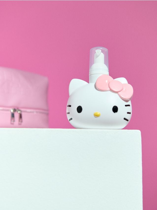 Sinsay - Gel de duș cu aromă de cocos cu dozator de spumă Hello Kitty - alb