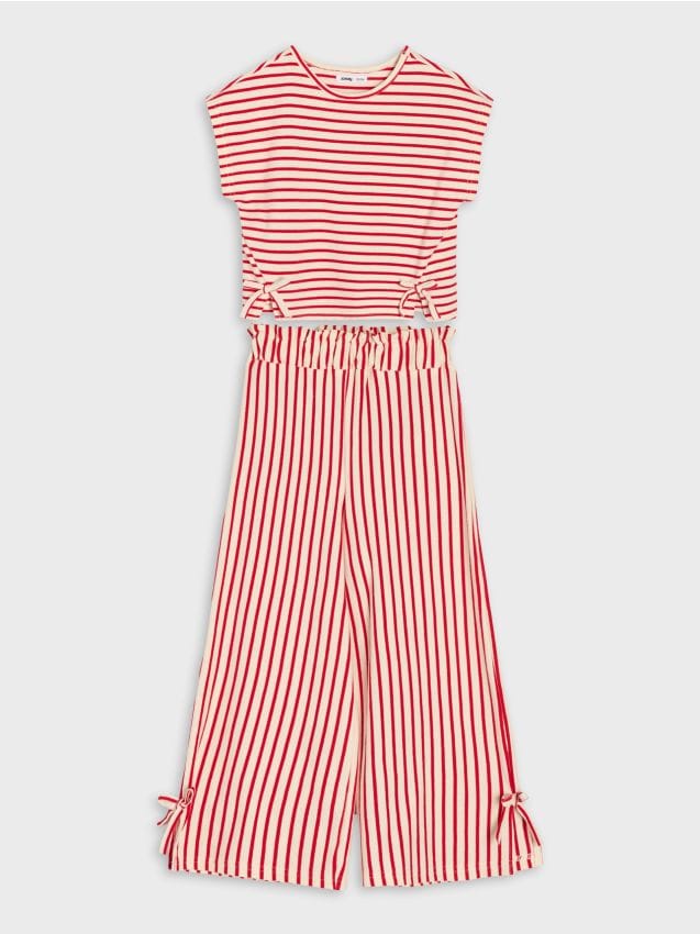 Sinsay - Set de tricou cu mânecă scurtă și pantaloni - multicolor